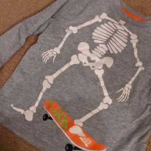 Skeleton SK8 Shirt